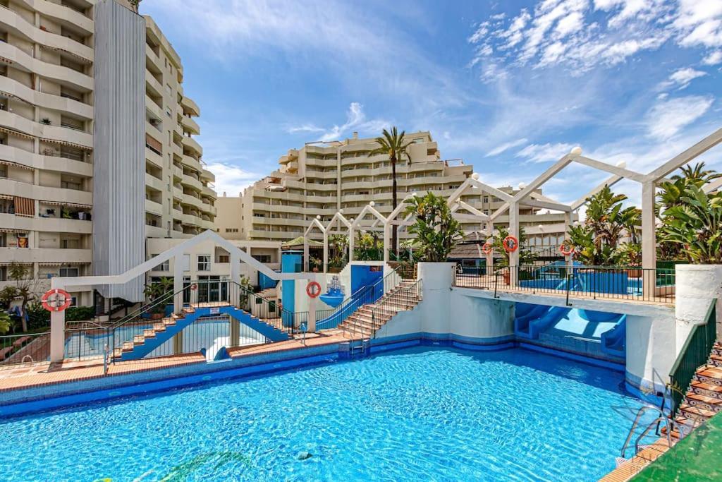 Fantastic Benal With Water Park